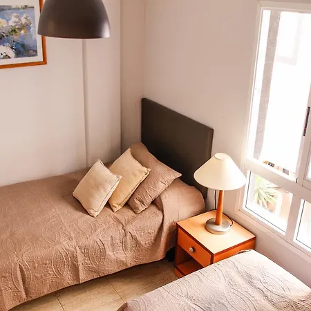 Ocean View Retro-chic Apartamento