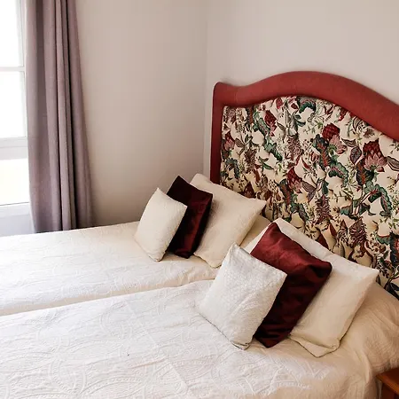 Ocean View Retro-chic Apartamento